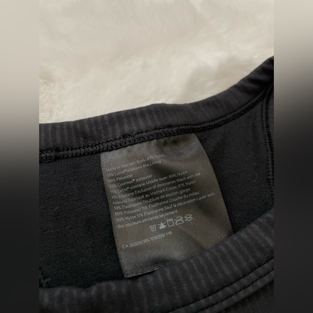 Lululemon Blissful Bend Crop Tank Top Size 6 Built in Shelf Sports Bra High Neck - Picture 6 of 6